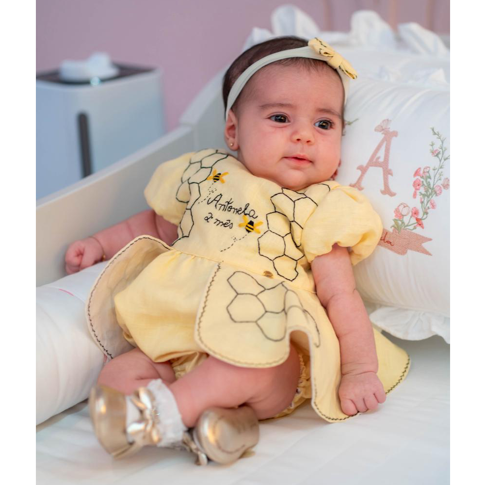 Antonela com 2 meses